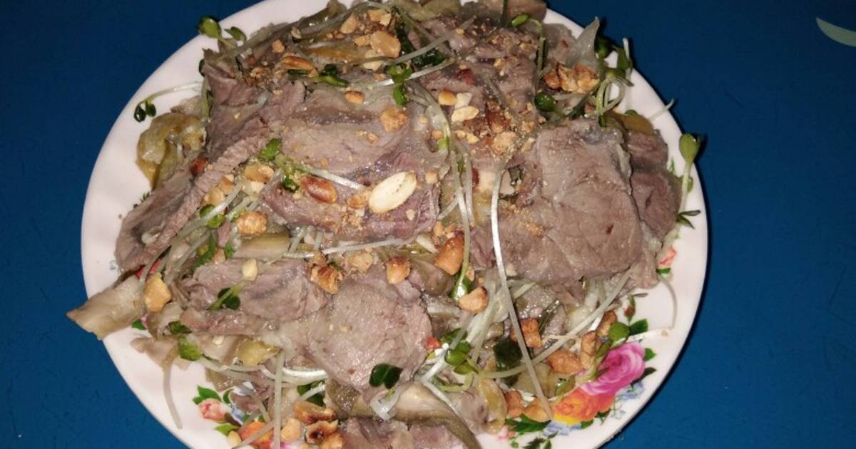 Thịt ngỗng trộn với rau mầm