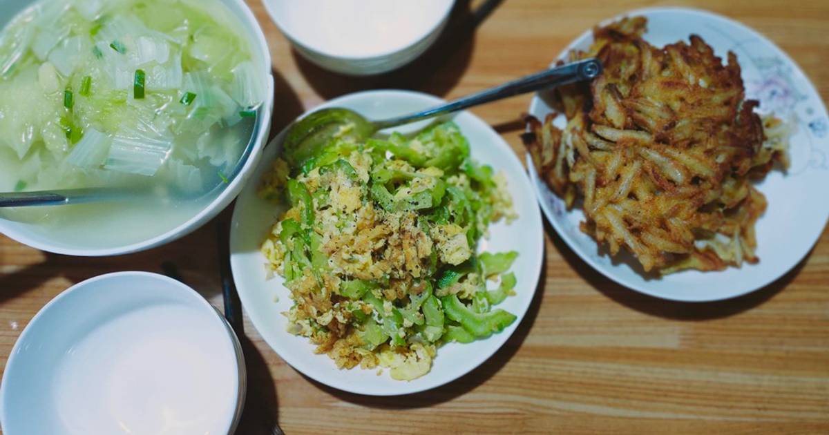Cơm nhà đơn giản
