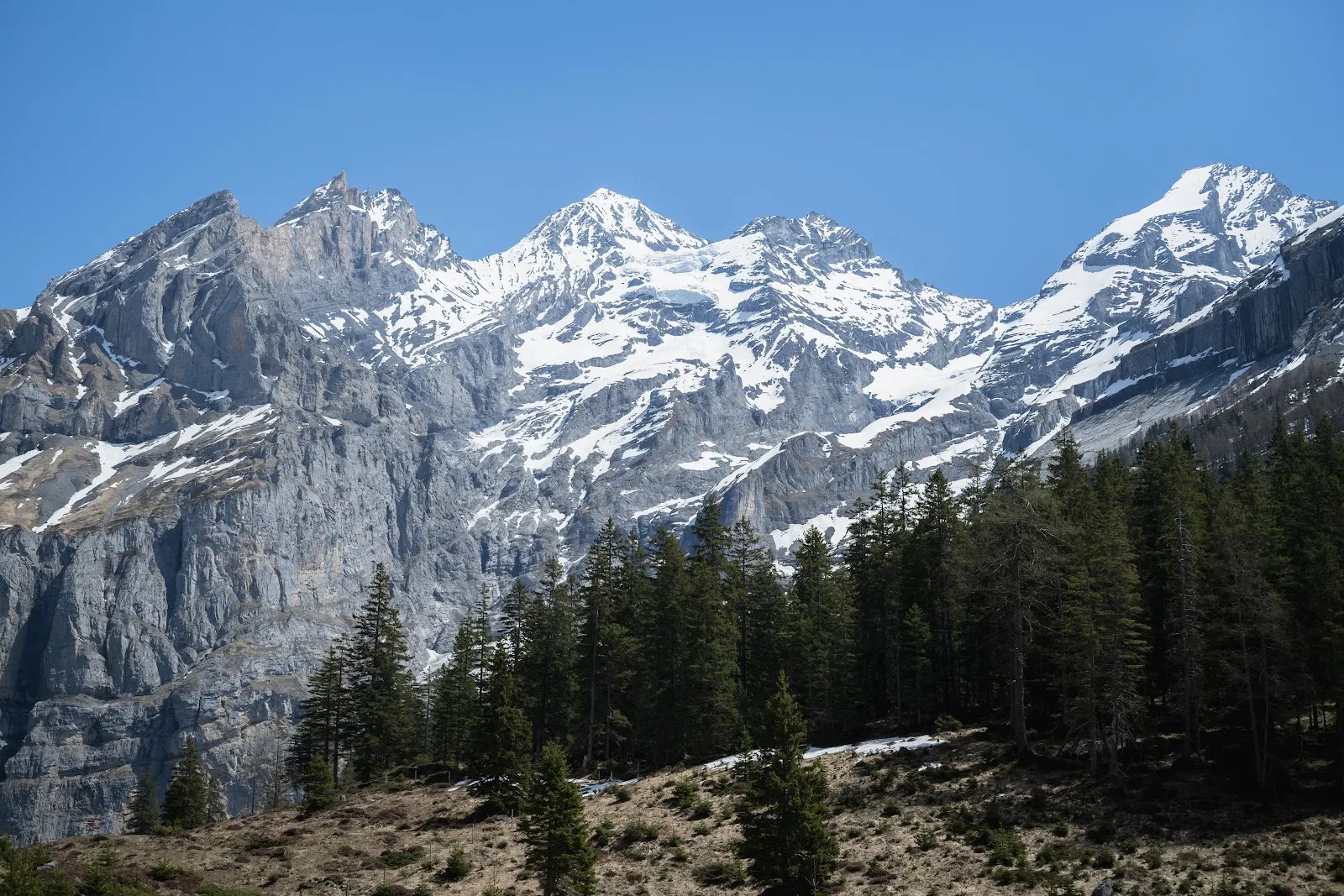 Snowy Alpine Mountain Peaks - Landscape Photography 5K Wallpaper (5737x3825)