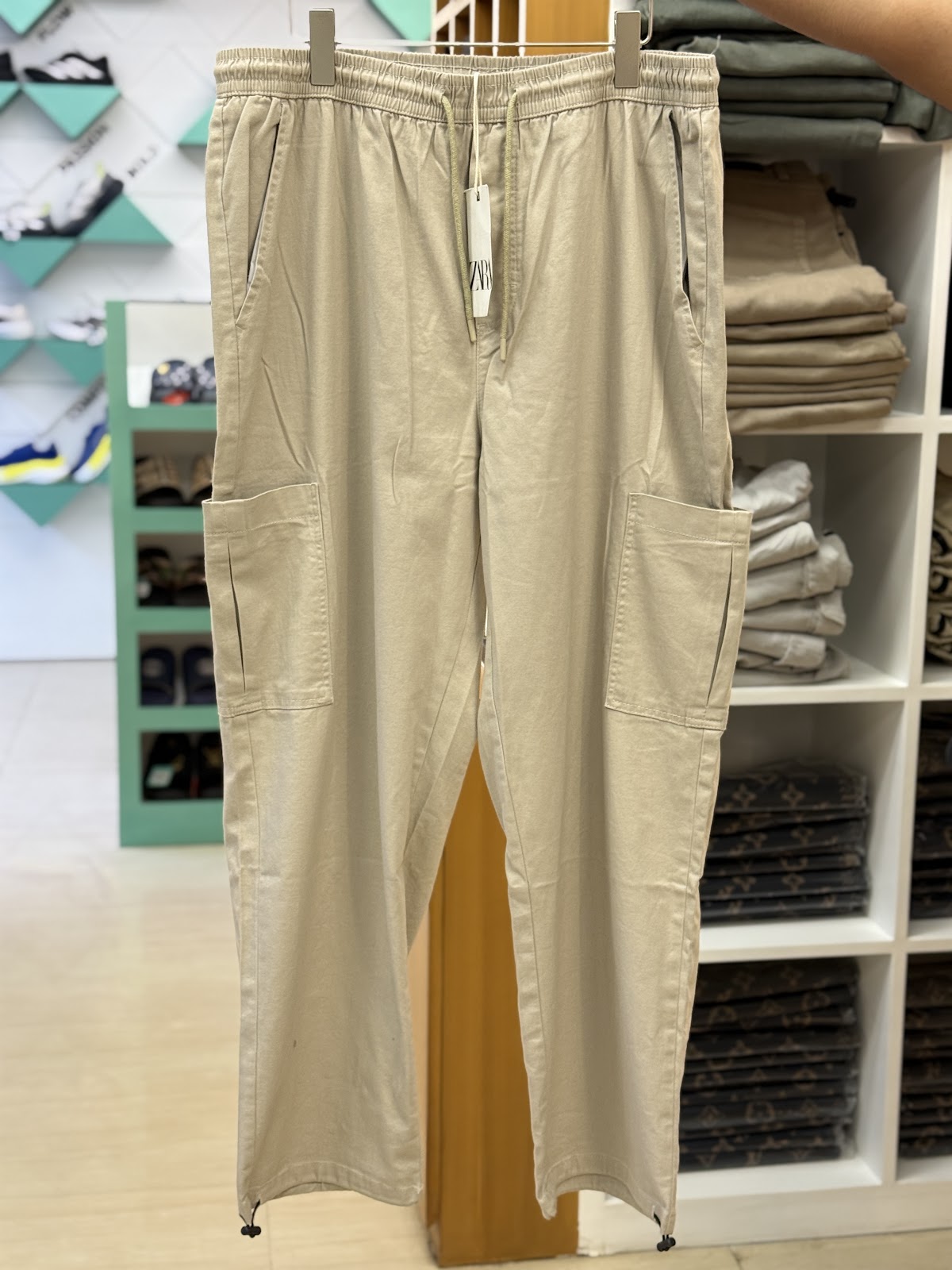 Zara Baggy Cargo Off White
