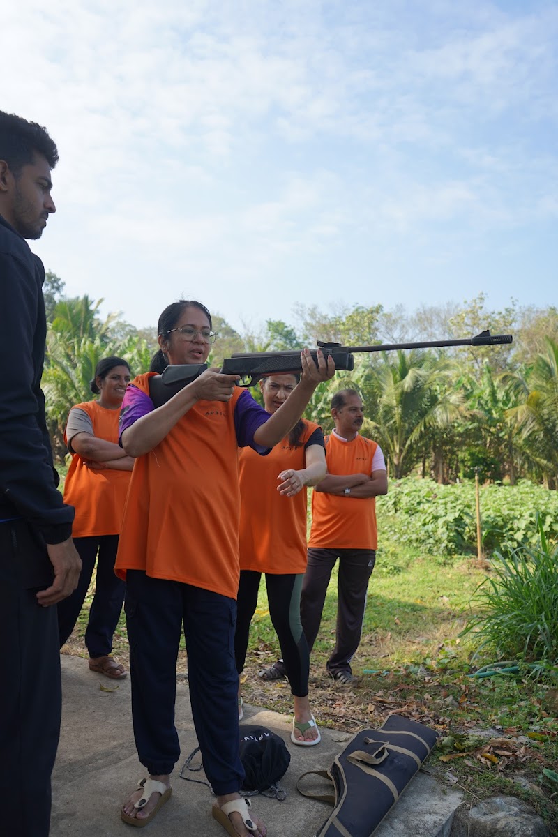 Outbound Training – AJD08797