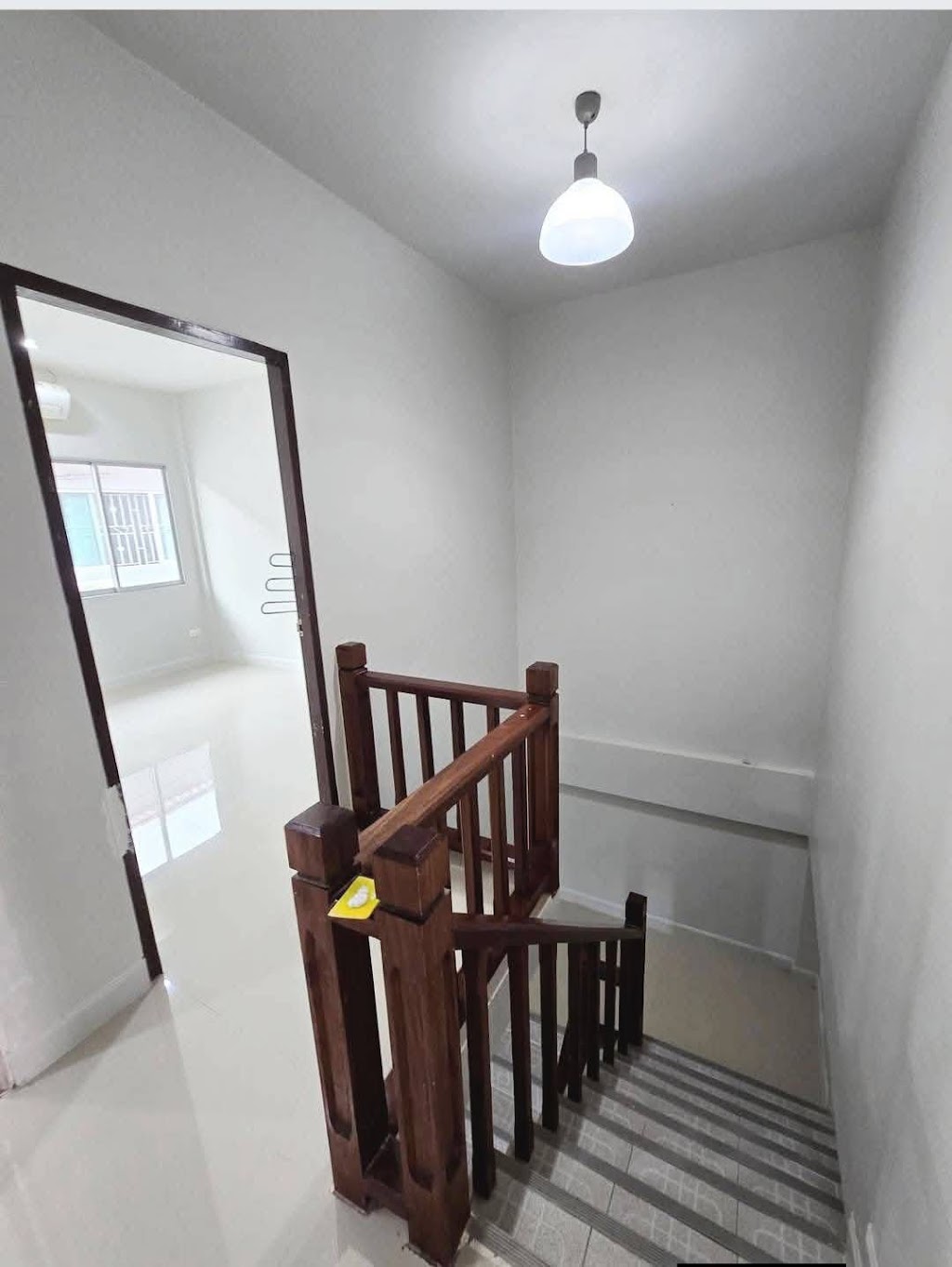 บ้านพนาสนธิ์ เทพอนุสรณ์ · วิชิต 5