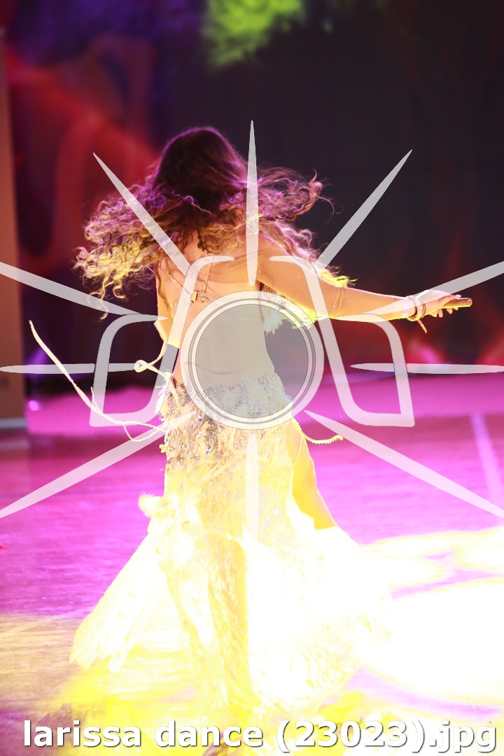 larissa dance (23023).jpg
