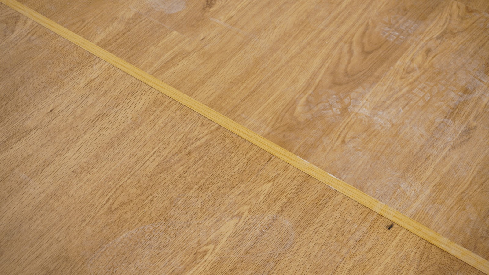Parquet rovere, giunto di dilatazione