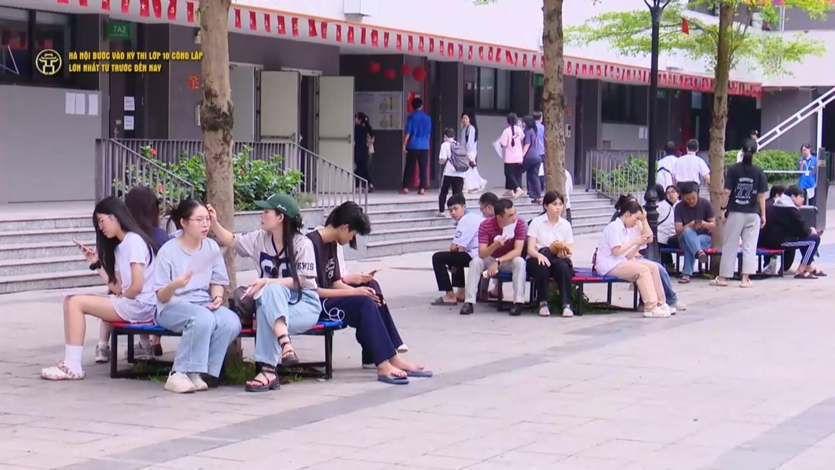 Hà Nội sẵn sàng cho Kỳ thi vào lớp 10 công lập lớn nhất từ trước đến nay - Đài Phát thanh và truyền hình Hà Nội