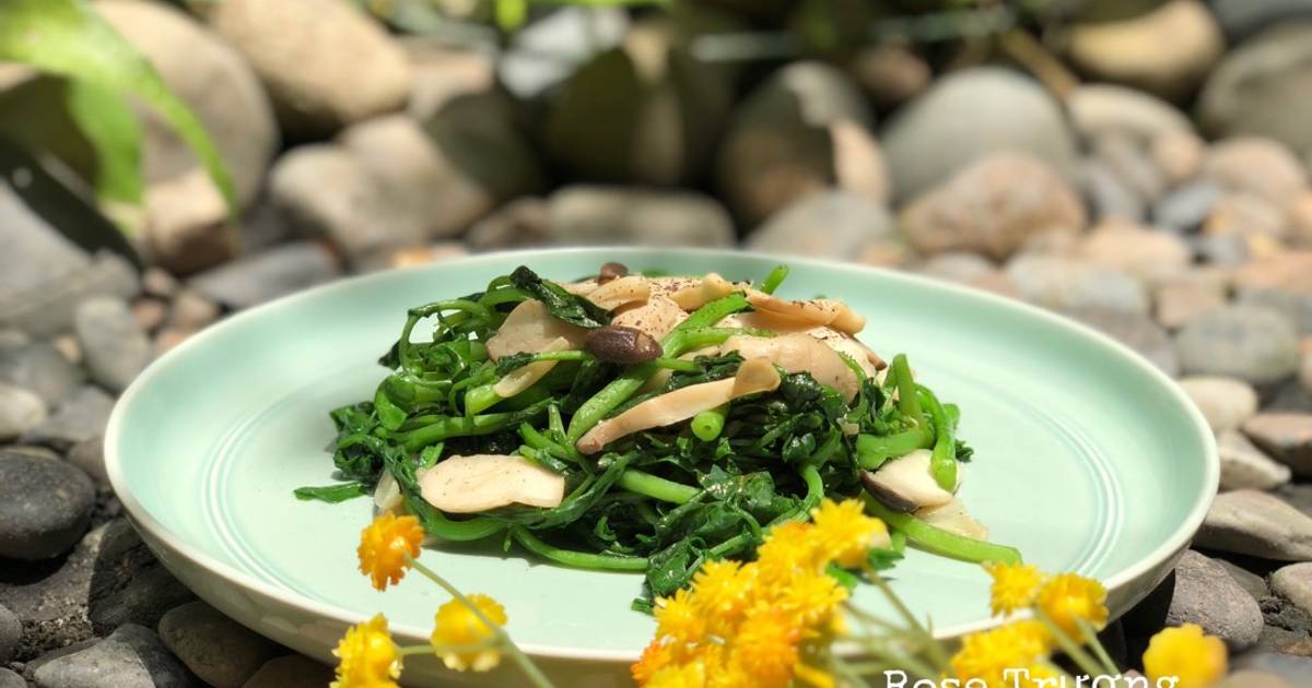 Cải Xoong Xào Nấm Đùi Gà