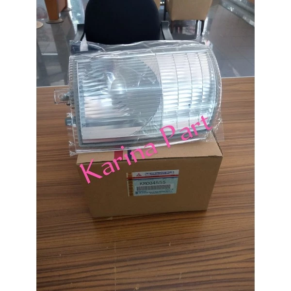 Lampu Sen Canter Cornering Kanan Original Mitsubishi KM004555 untuk Keamanan Berkendara