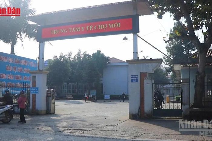 [Video] Đề xuất mỗi trạm y tế cấp xã có 15 người, tăng theo dân số - Báo Nhân Dân