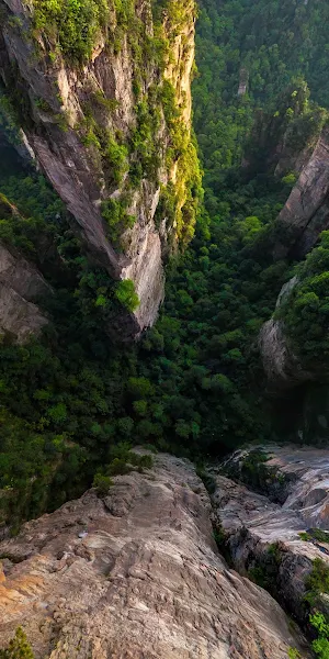 Zhangjiajie National Forest Park 4K Wallpaper Background