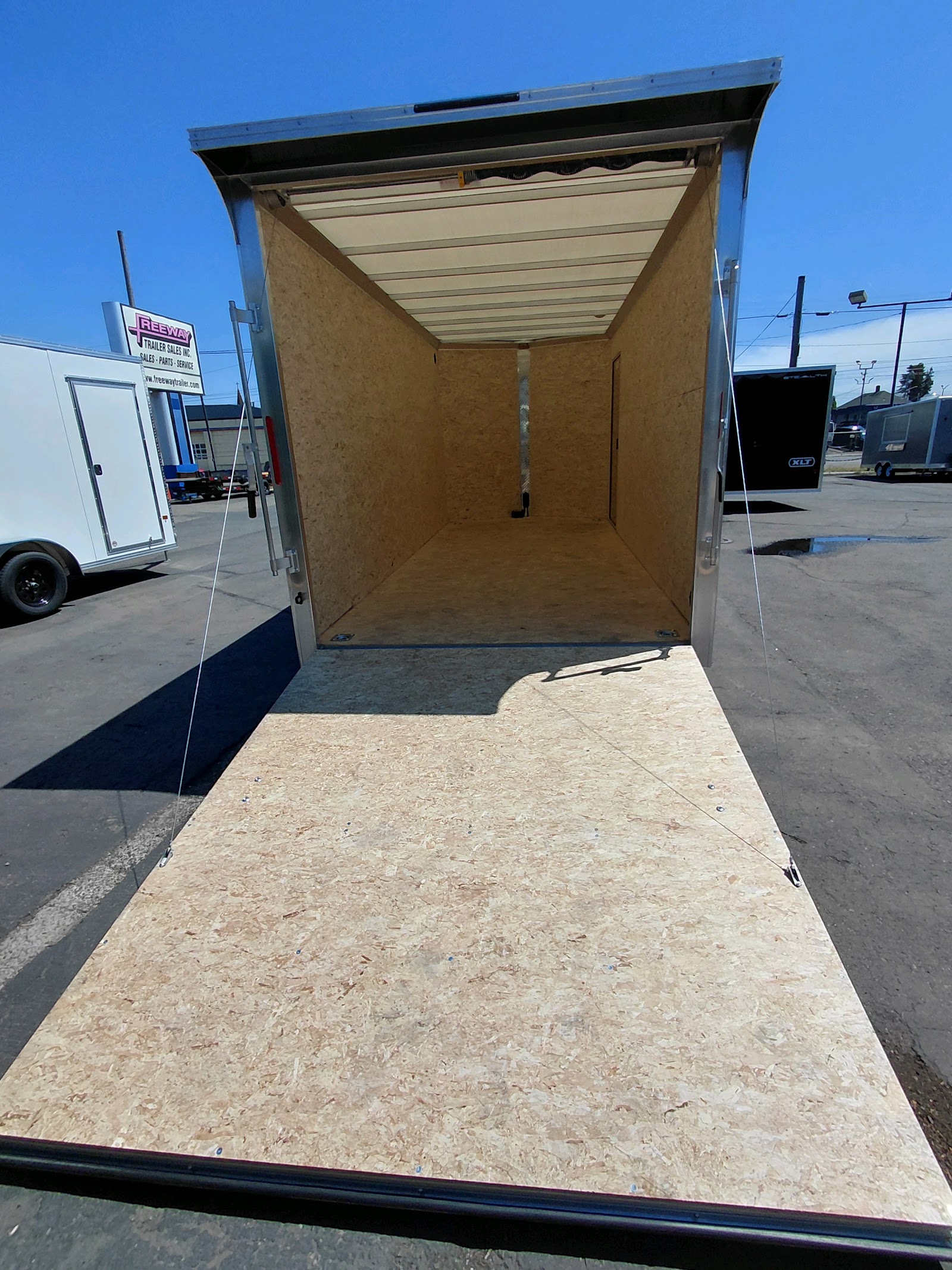 Stealth XLT Pro Cargo 7'