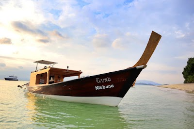 Longtail Boats