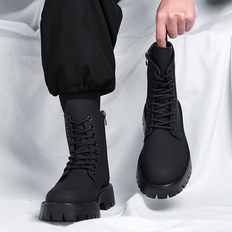 Elegant men's boots made from soft material