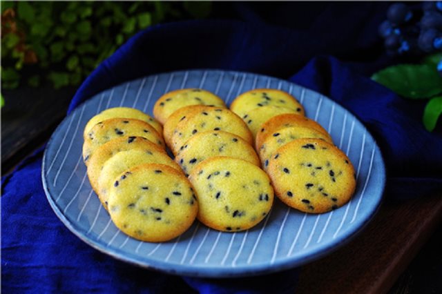 Bánh Quy Mè Đen Nướng Béo Giòn
