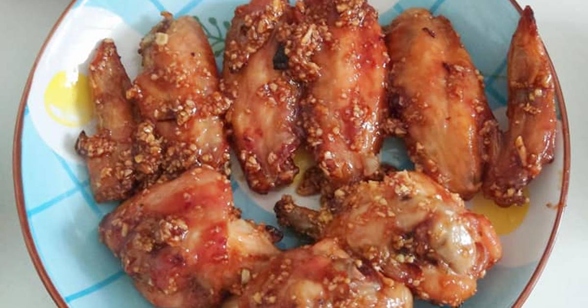 CÁNH GÀ CHIÊN SỐT BƠ TỎI (nồi chiên không dầu)