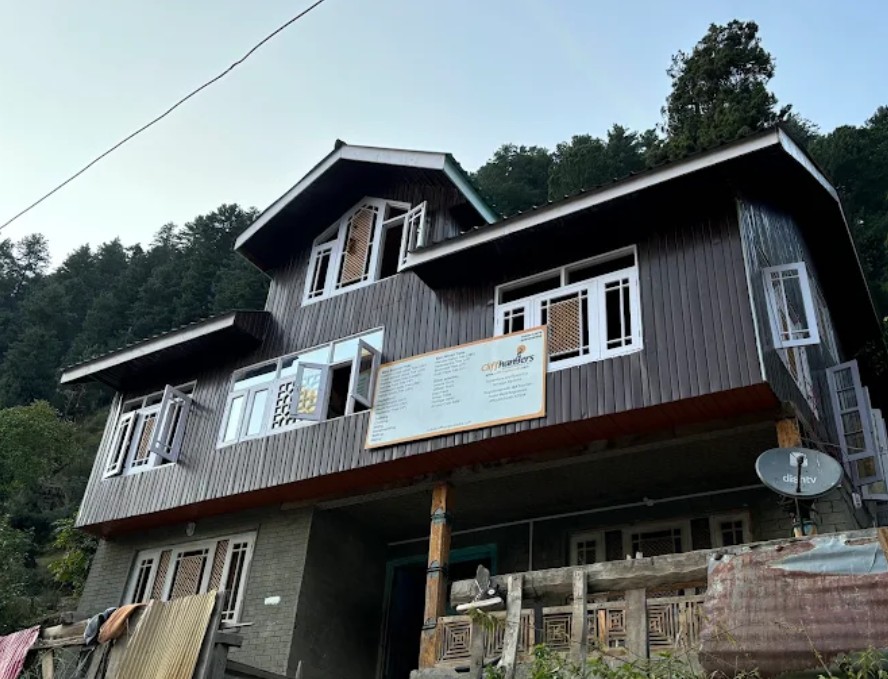 GRANDE Naranag Guest House 