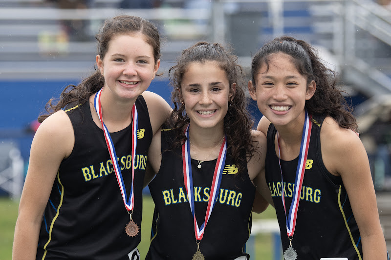 Photo from MS: Track & Field of Ana Maria Rincon