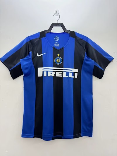 Retro 2004-05 Inter Milan Local @lumorasports.jpeg
