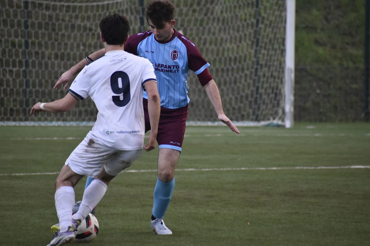 Foto Cavaion Football Club - Peschiera D G - Servizio fotografico Calcio 3ª Categoria
