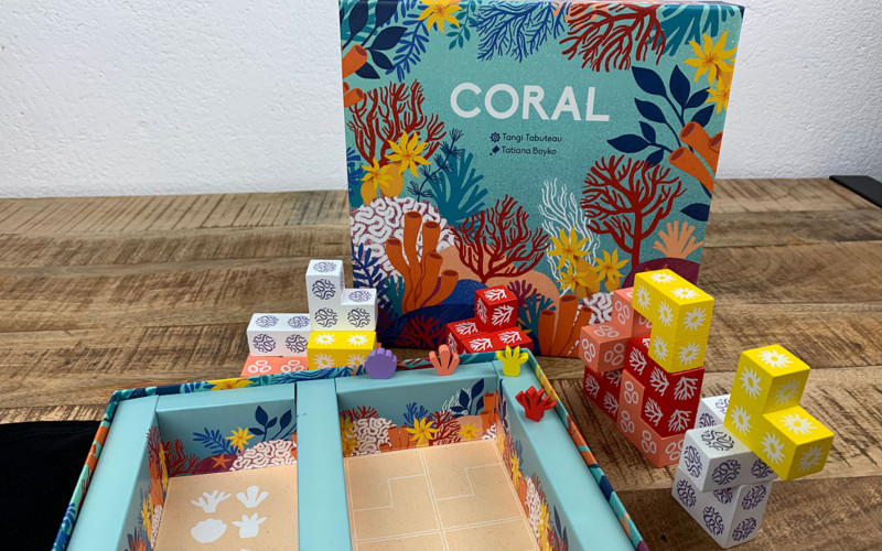 Portada de Coral — imagen 2