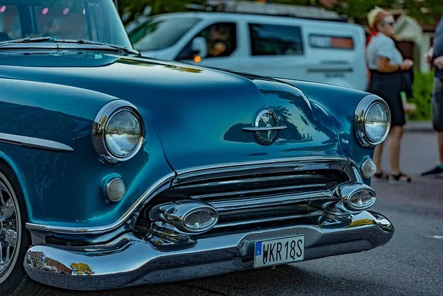 50대 겨울철 관절 지키는 실내 스트레칭