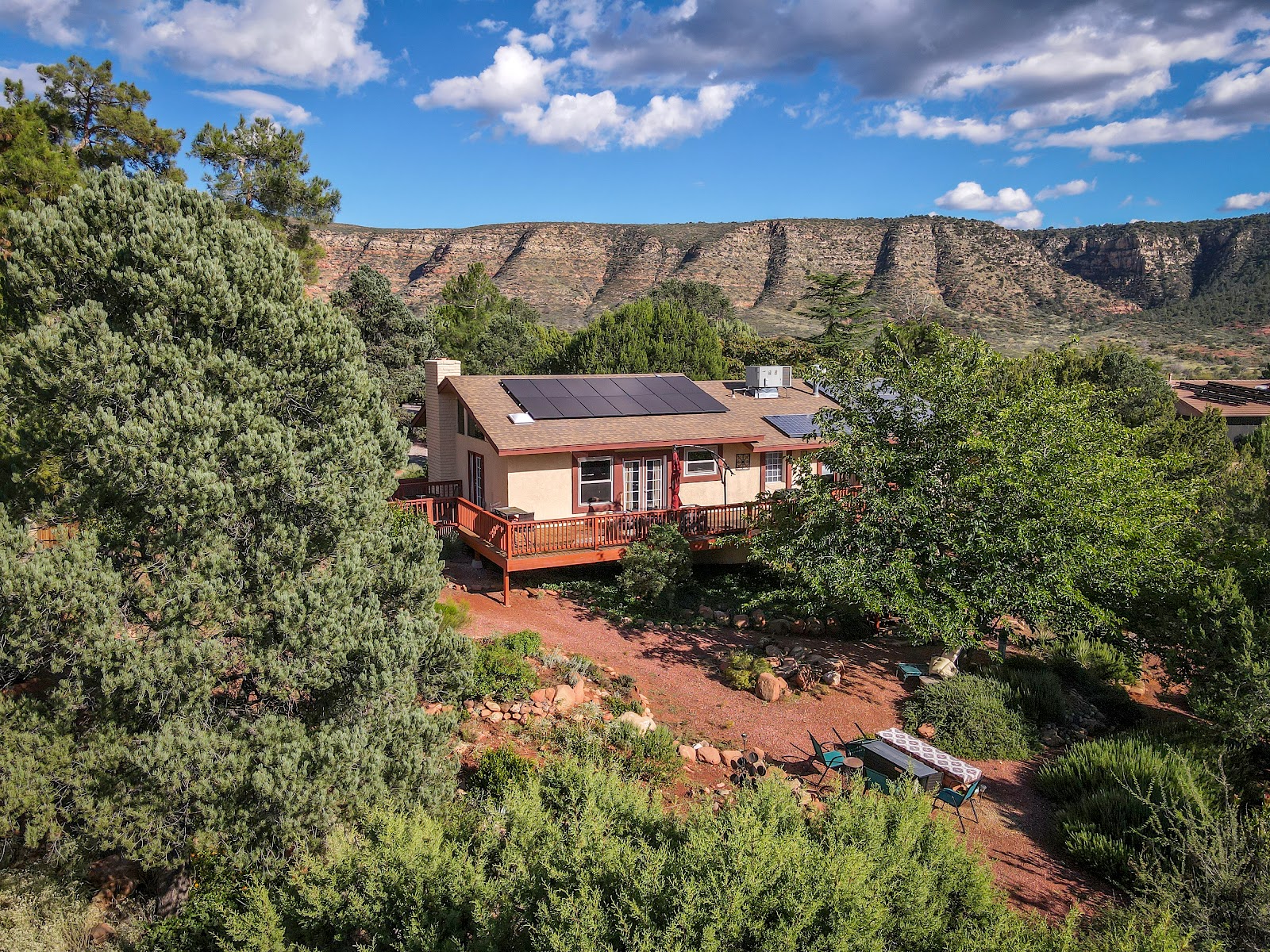Quail Hollow Retreat