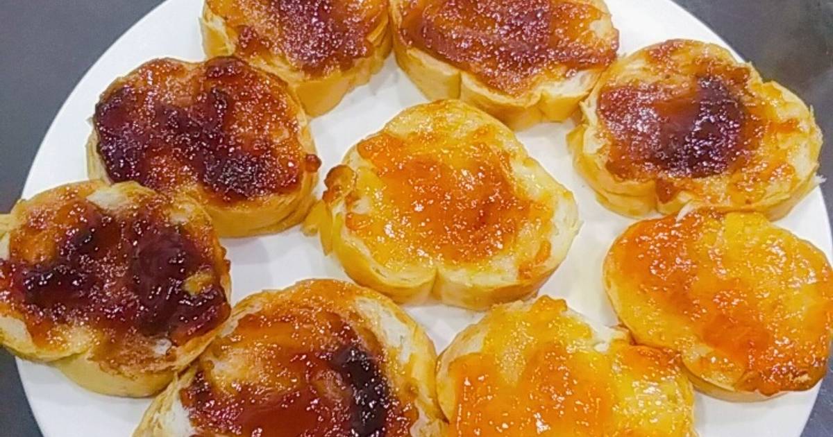 Bánh mì nướng mứt trái cây smuckers