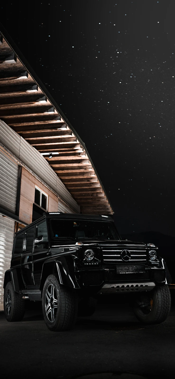 Mercedes-Benz G-Class Night Scene - Automotive Photography 2K iPhone Wallpaper (1440x3120)