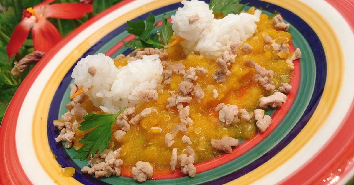 Soup bí đỏ quinoa thịt bò - ăn dặm cùng con