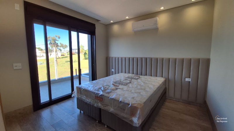 Foto 15 de Casa com 5 suítes e vista incrível para a represa Jurumirim à venda no Riviera de Santa Cristina XIII