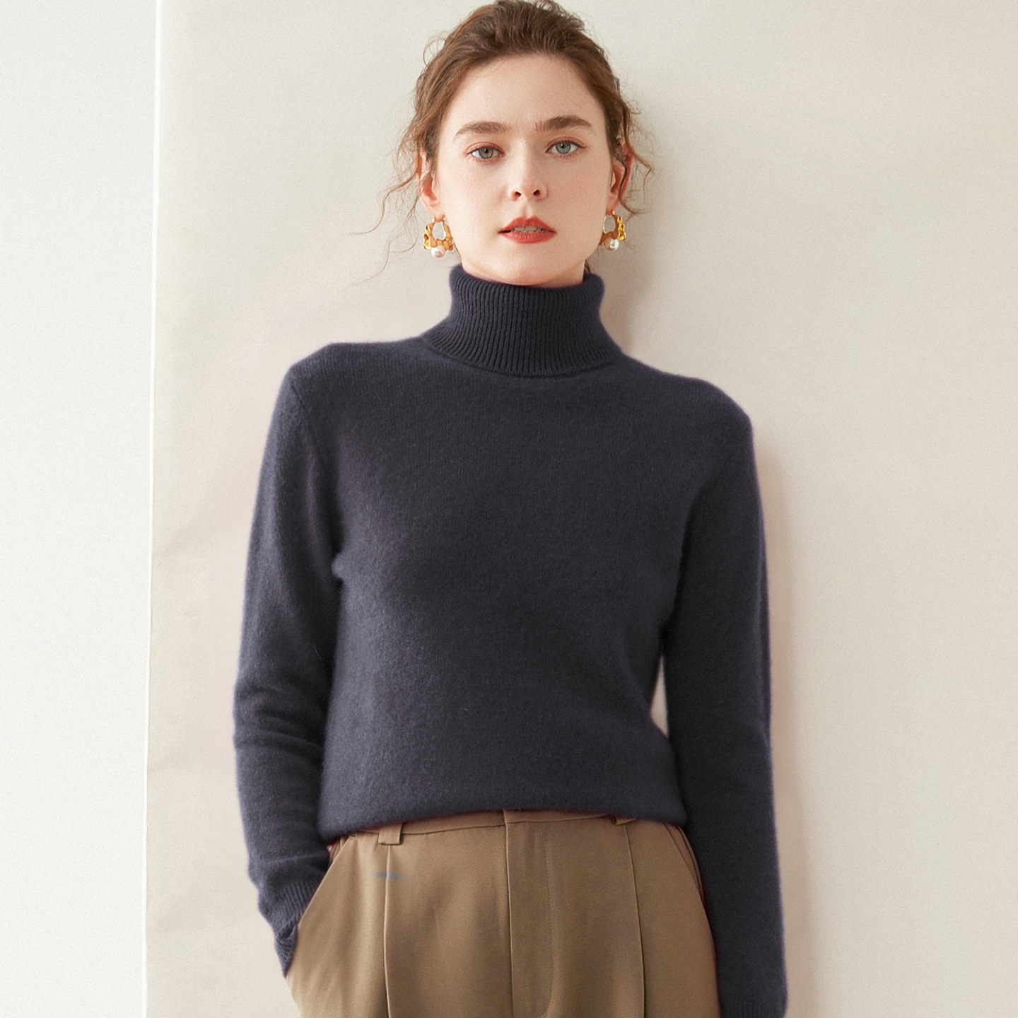 Women's wool turtleneck sweater, solid color