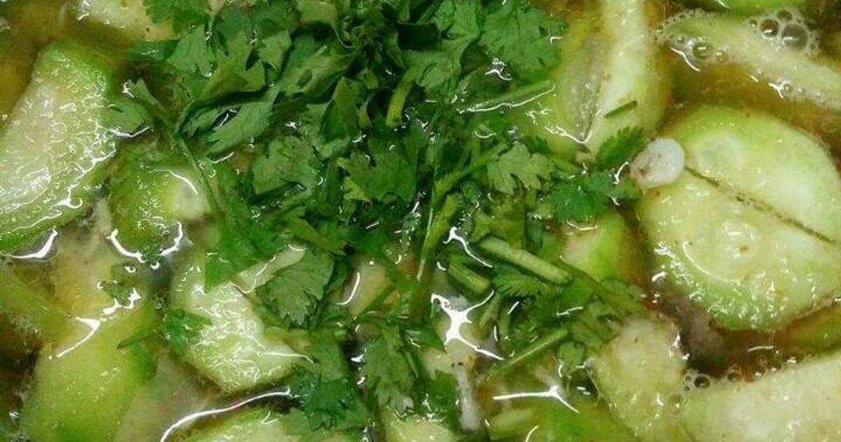 Canh tép nấu mướp