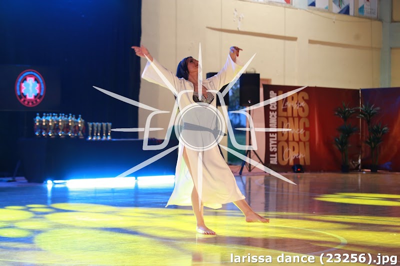 larissa dance (23256).jpg
