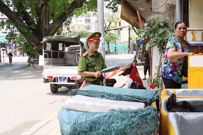 Phường Tây Hồ xử lý 'điểm nghẽn' đảm bảo ATGT - Đài Phát thanh và truyền hình Hà Nội