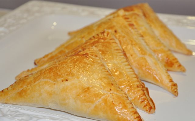 Bánh Xếp Nhân Đào