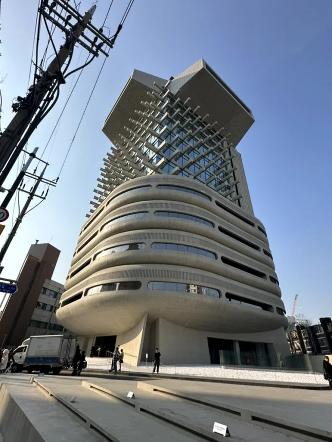 HAUS NOWHERE SEOUL: A Deep Dive into Gentle Monster's Visionary Fashion & Art Nexus in Seongsu - Gentle Monster, HAUS NOWHERE SEOUL