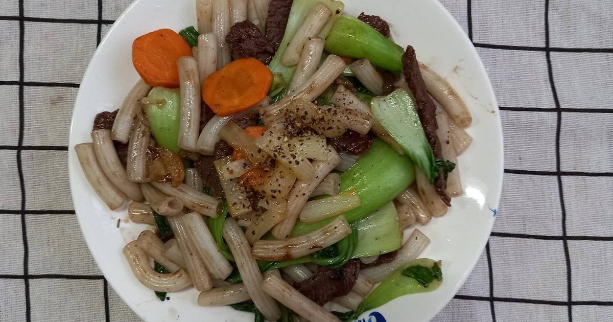 Nui xào bò