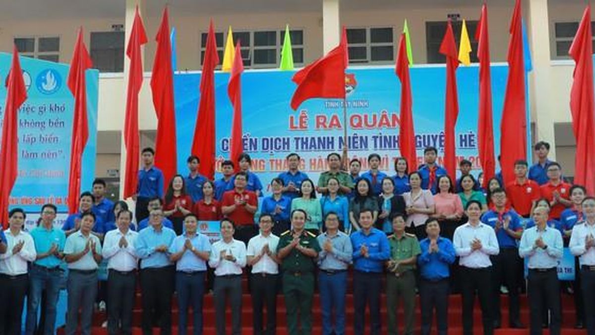 Tây Ninh ra quân Chiến dịch Thanh niên tình nguyện hè với nguồn lực hơn 6 tỉ đồng - Báo Người Lao Động