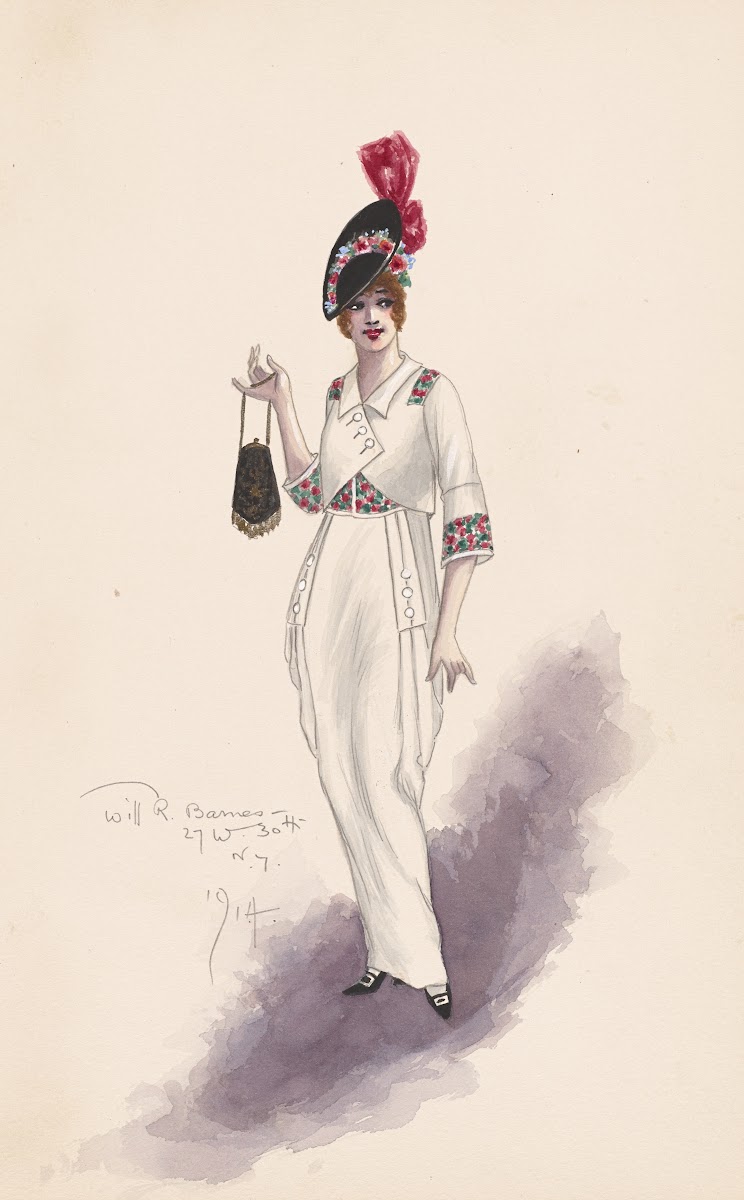Womans costume 1914