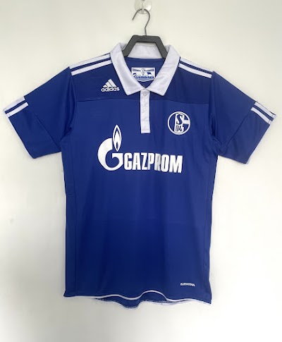 Retro 2010-11 Schalke Local @lumorasports.jpeg