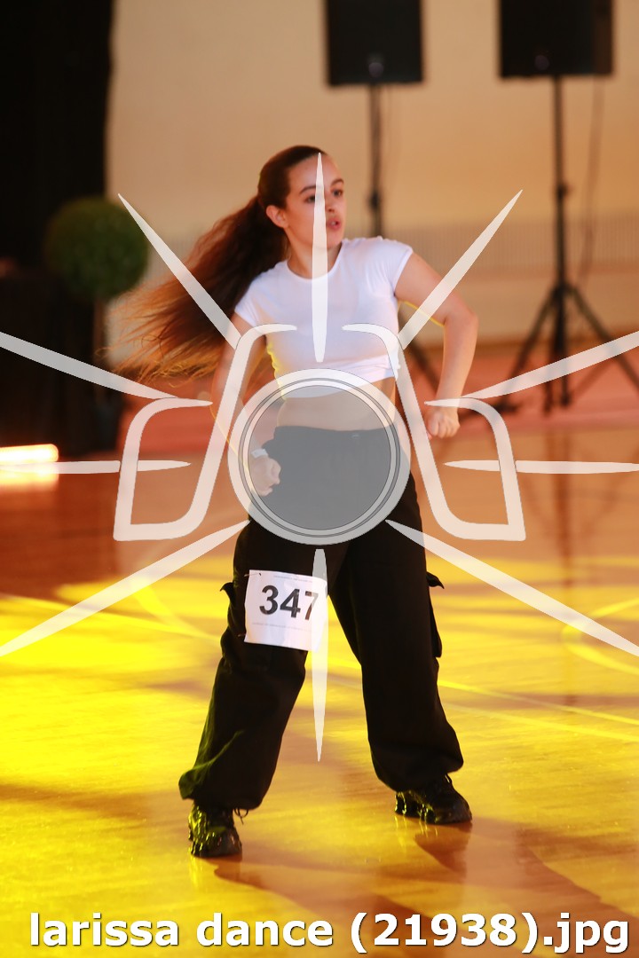 larissa dance (21938).jpg