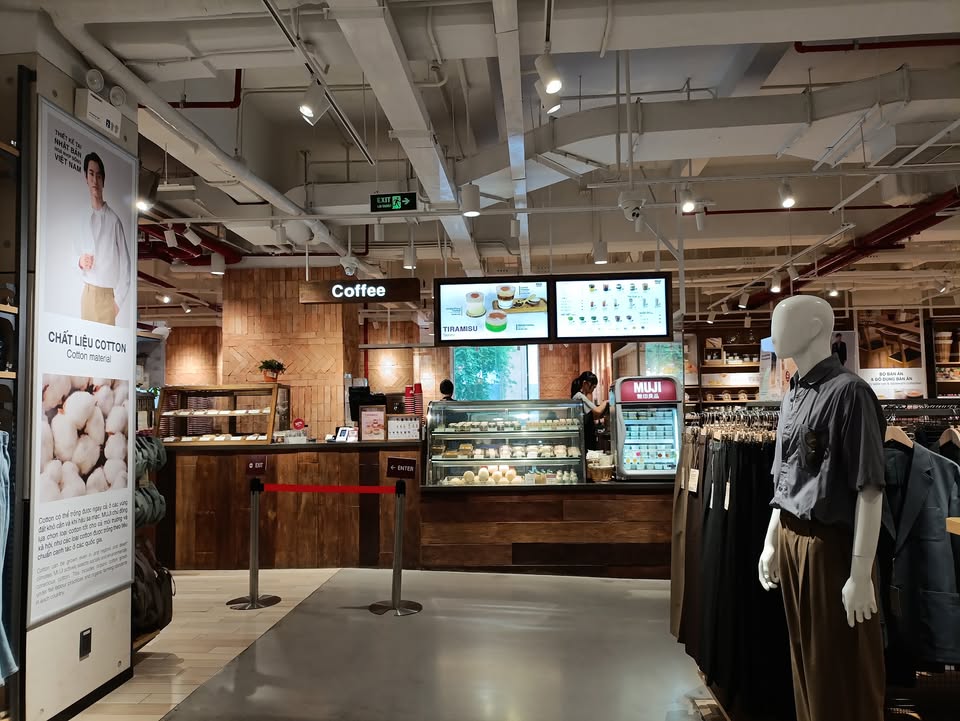 Khám phá MUJI Lê Thánh Tôn điểm đến tối giản giữa lòng Sài Gòn sôi động