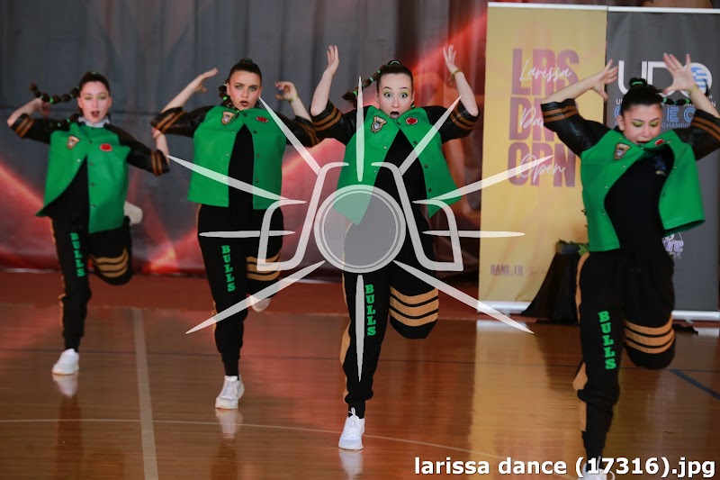 larissa dance (17316).jpg