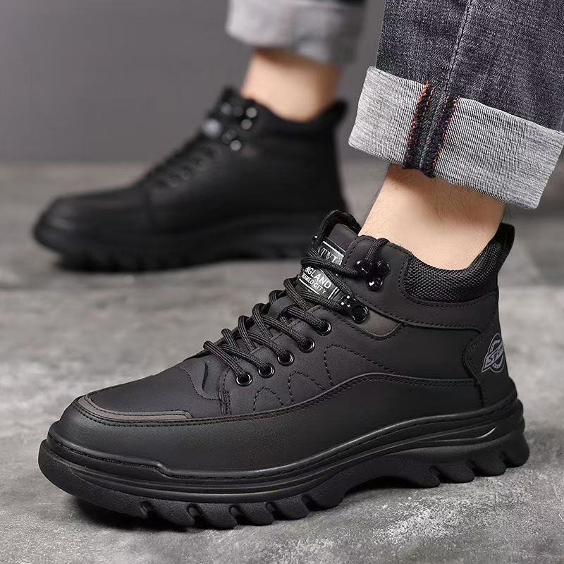 Gefütterte Herren-Winterstiefel, rutschfest