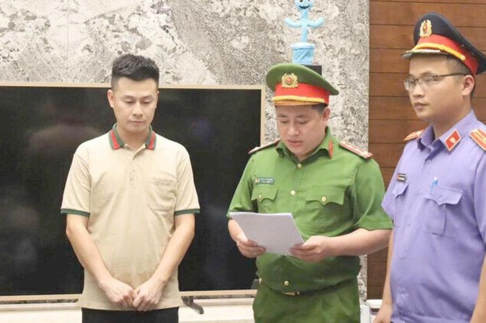Khởi tố giám đốc liên quan 4 lô hàng vi phạm sở hữu trí tuệ - Báo Pháp Luật TP.HCM