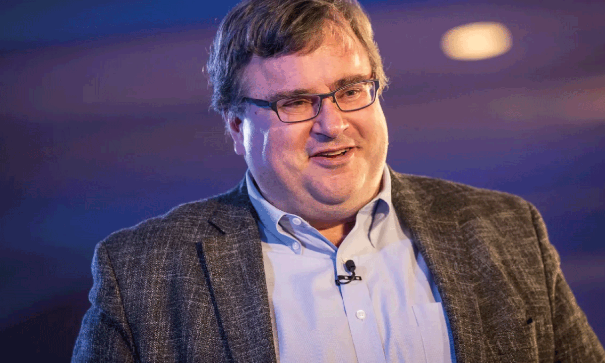 Reid Hoffman afirma que la Generación Z tiene ventaja en el mercado laboral gracias a su relación con la inteligencia artificial
