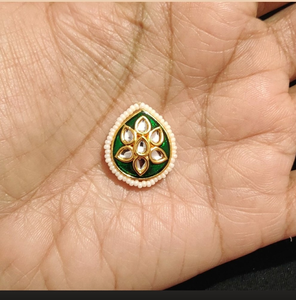 B30-Drop Green Meena Per Pcs