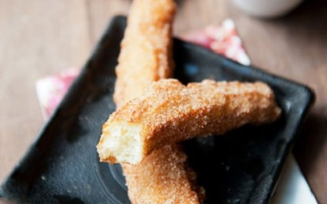 Bánh Churros Tây Ban Nha