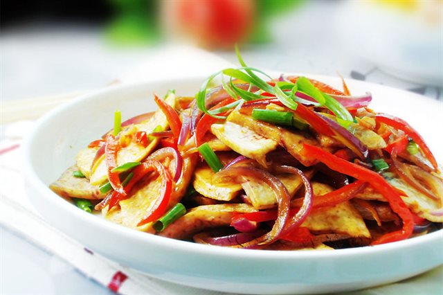 Khoai Môn Xào Ớt Cay
