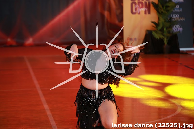 larissa dance (22525).jpg