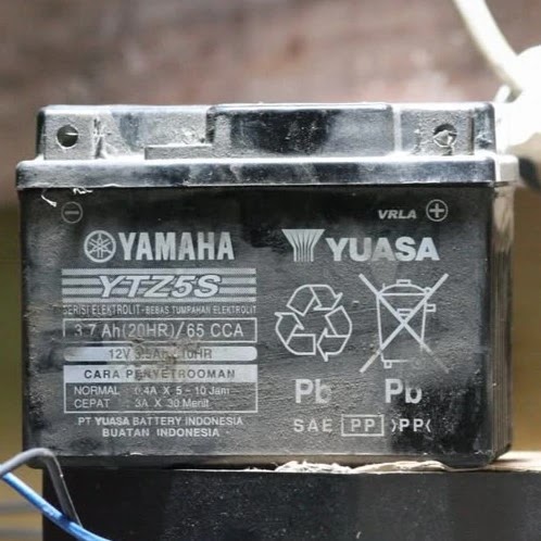 Aki Motor Bekas Yuasa YTZ5S